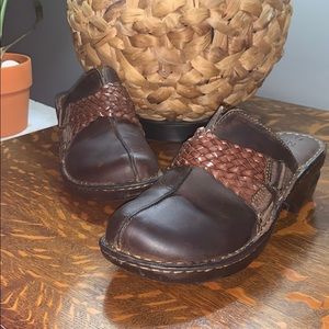 BOC brown mules
